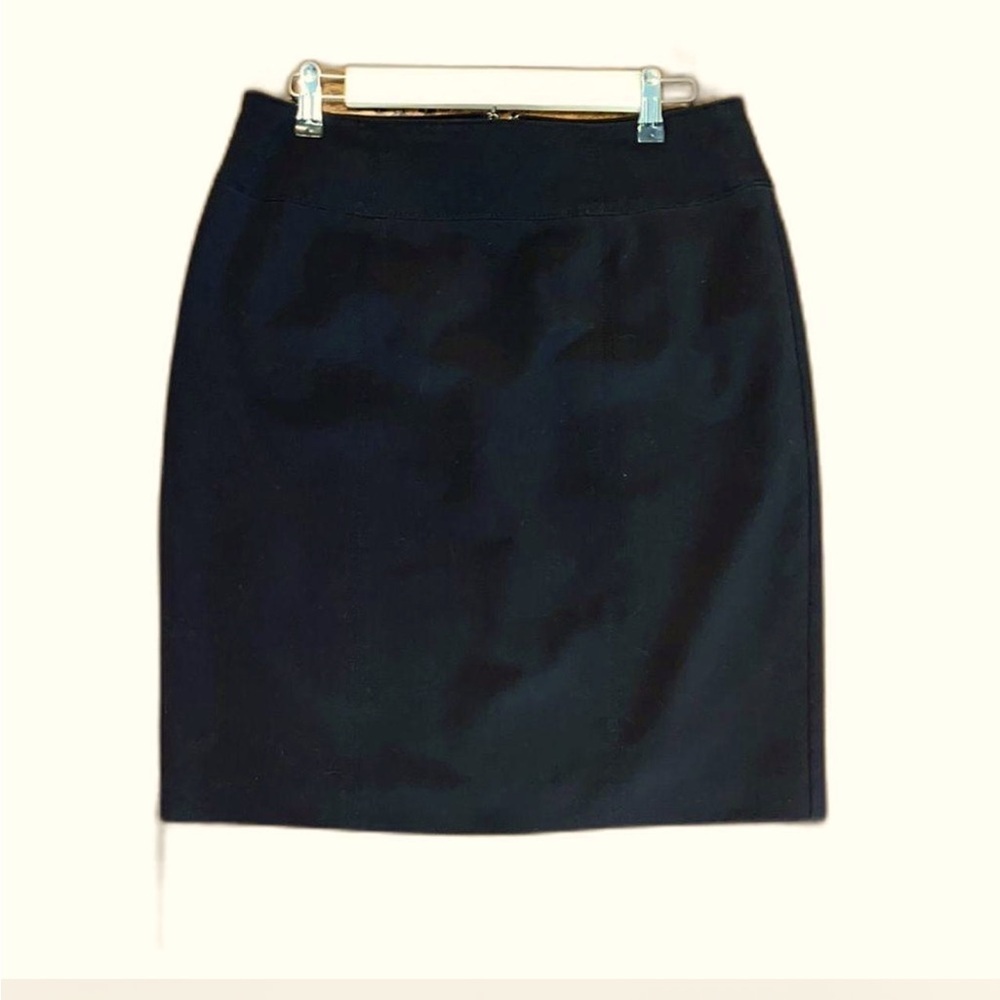 Worthington Classic Black Pencil Skirt-Women’s sz 10